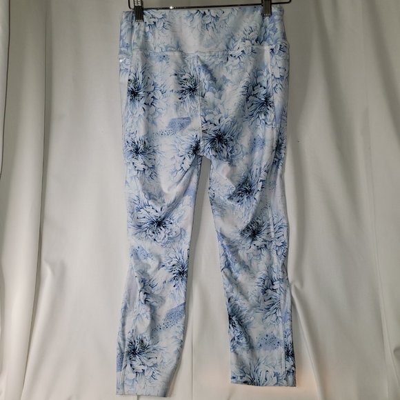 Jockey blue floral crop leggings - Size Medium - gently worn - Picture 2 of 3